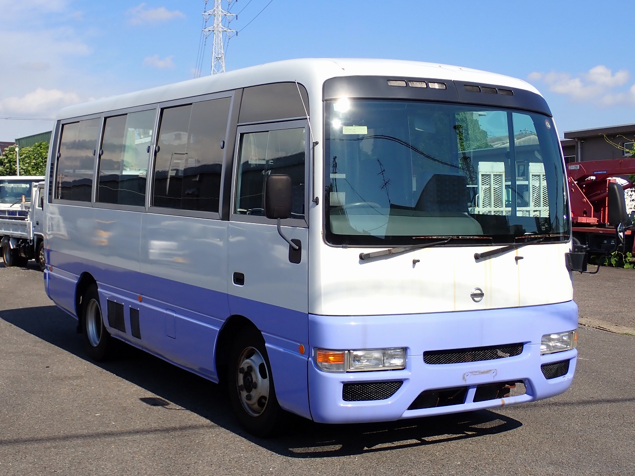 NISSAN Civilian Bus