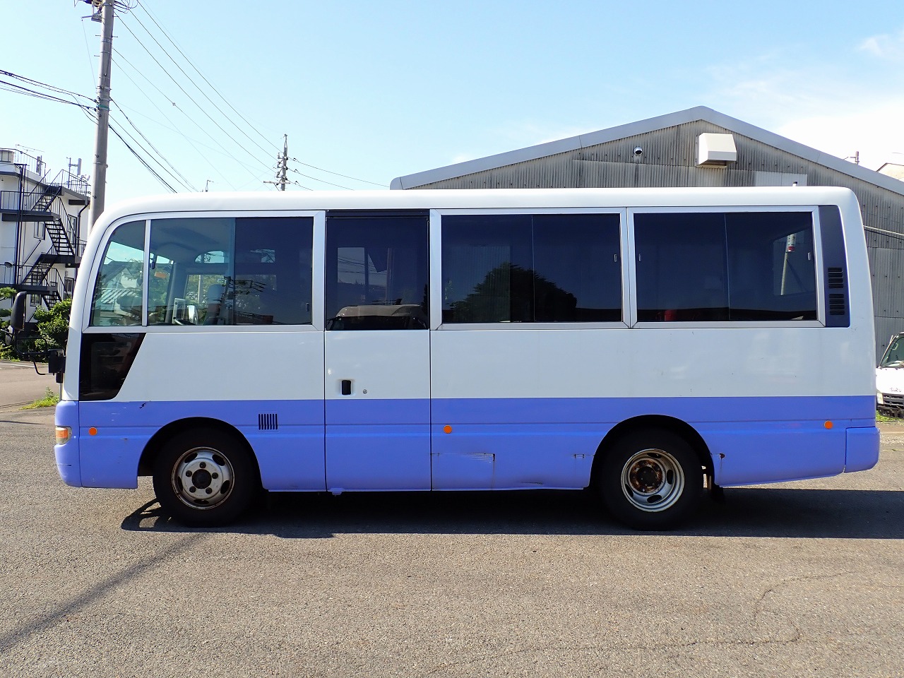 NISSAN Civilian Bus