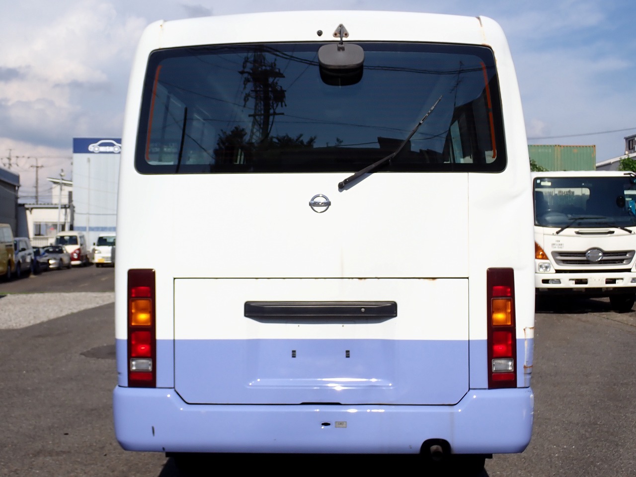 NISSAN Civilian Bus