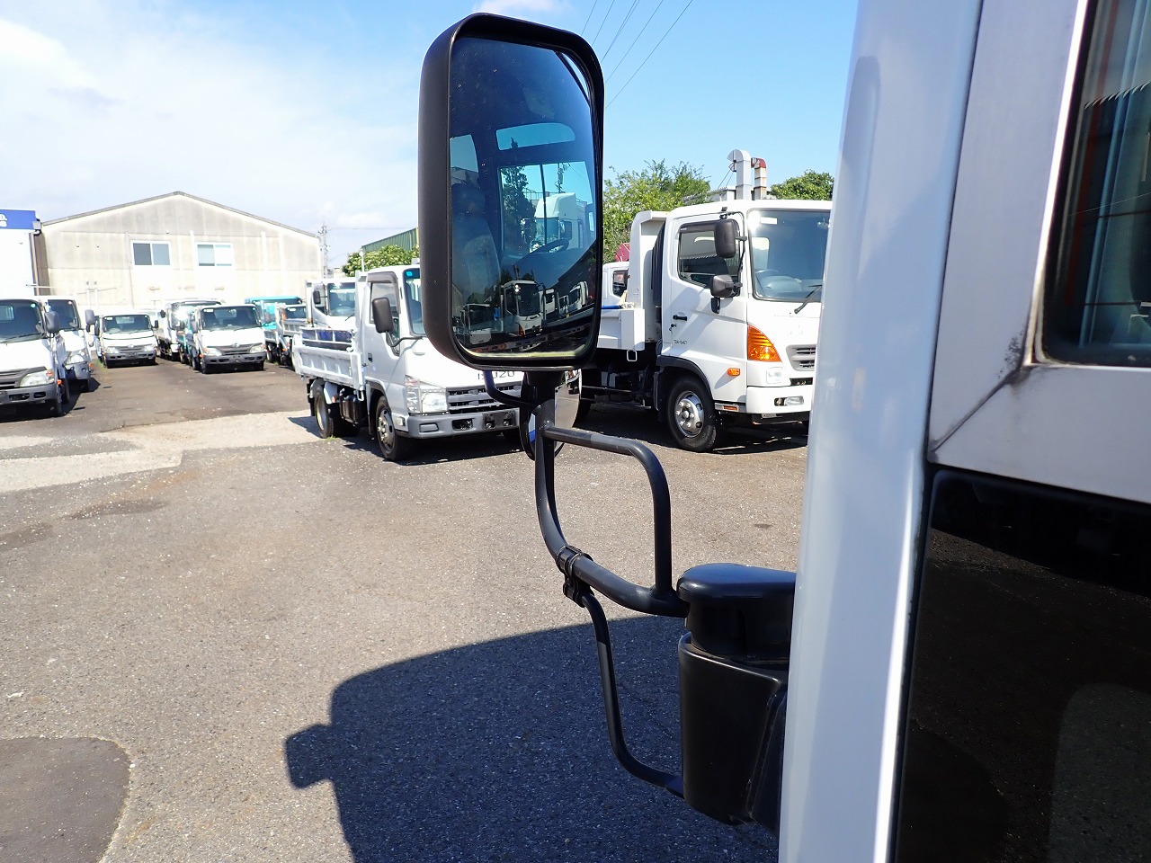 NISSAN Civilian Bus