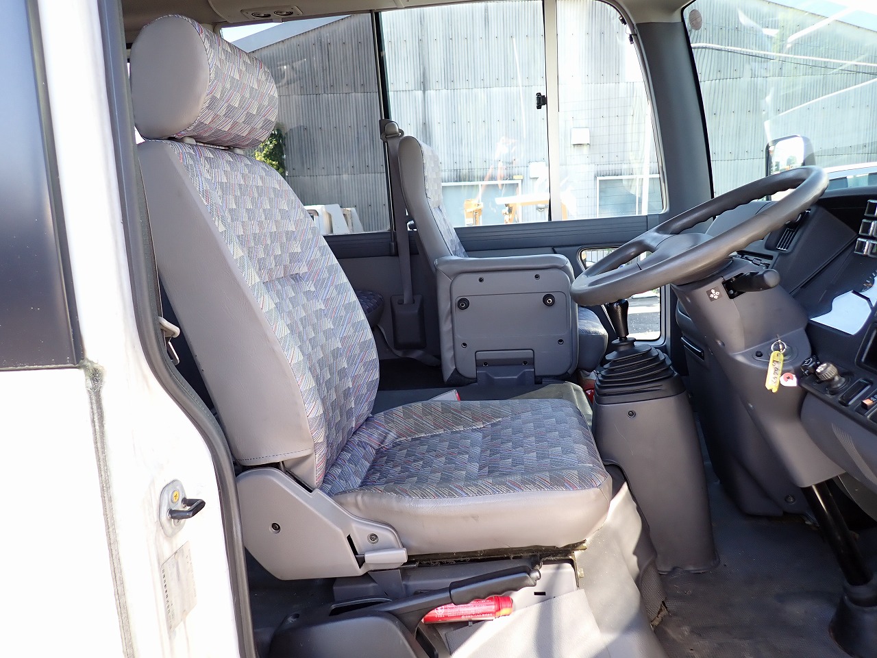 NISSAN Civilian Bus