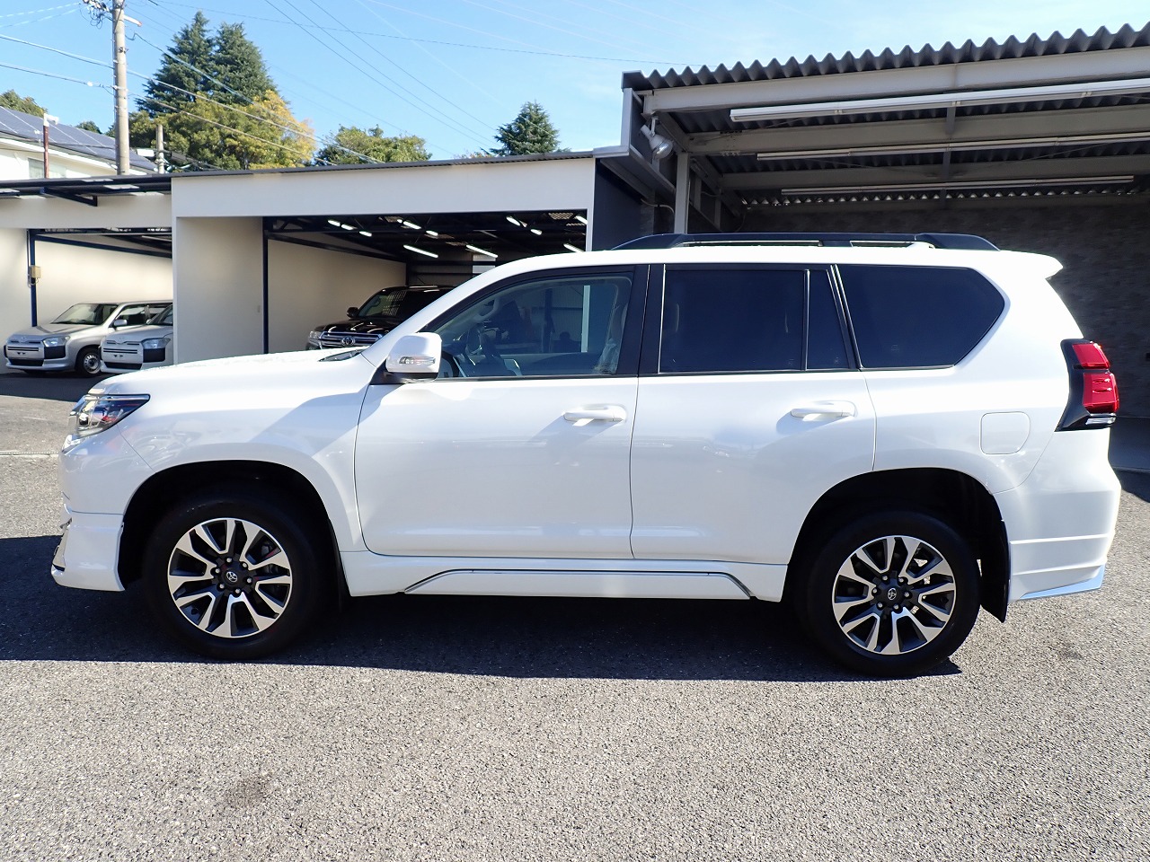 TOYOTA Land Cruiser Prado