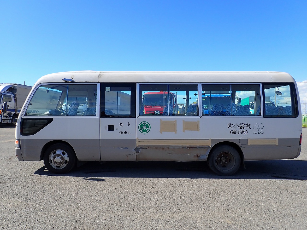 TOYOTA Coaster