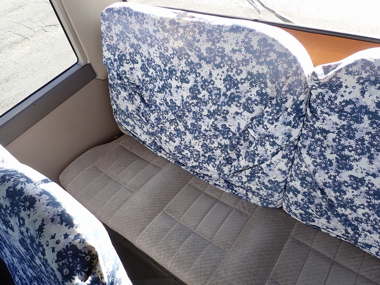 TOYOTA Coaster