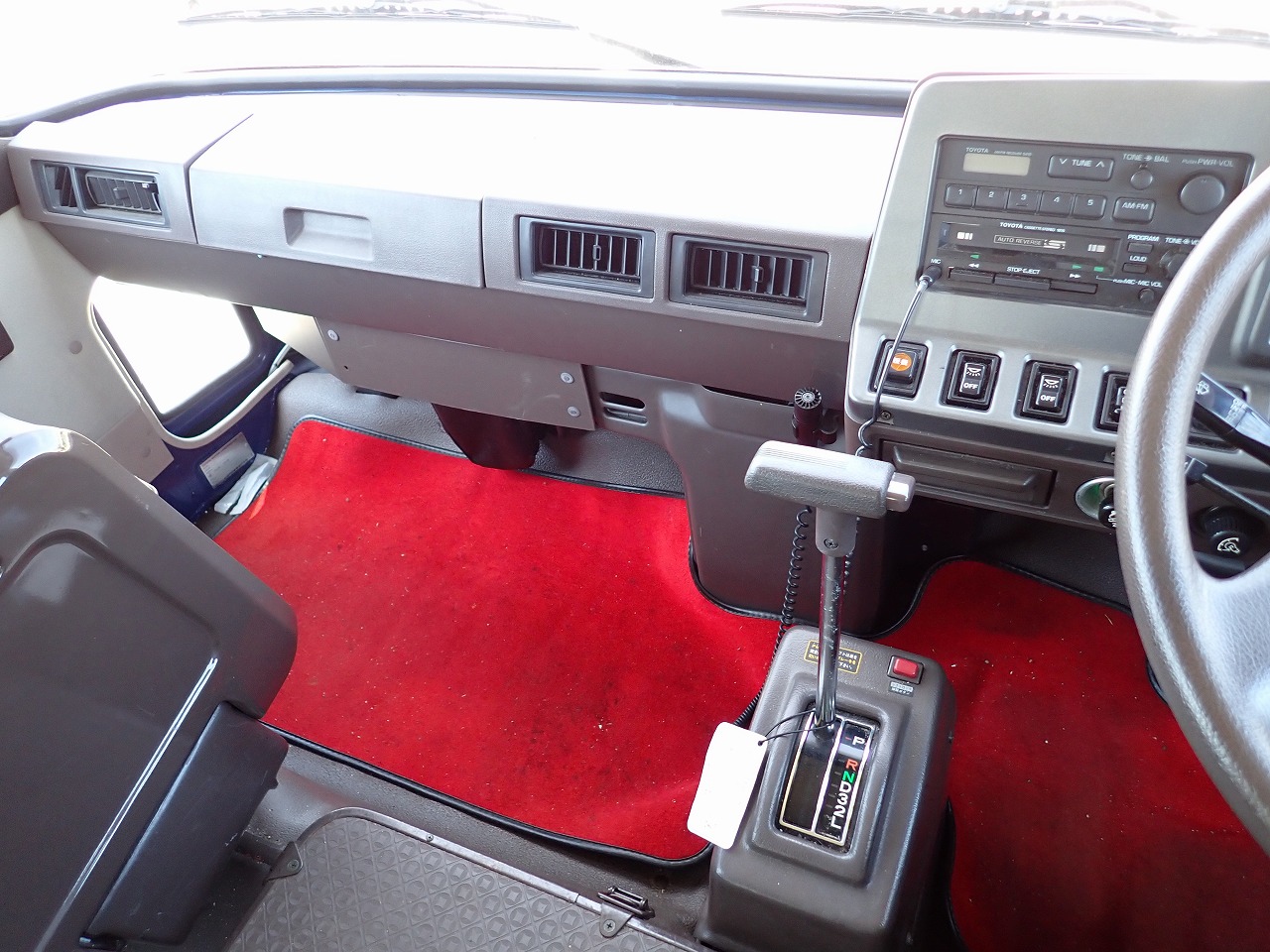 TOYOTA Coaster