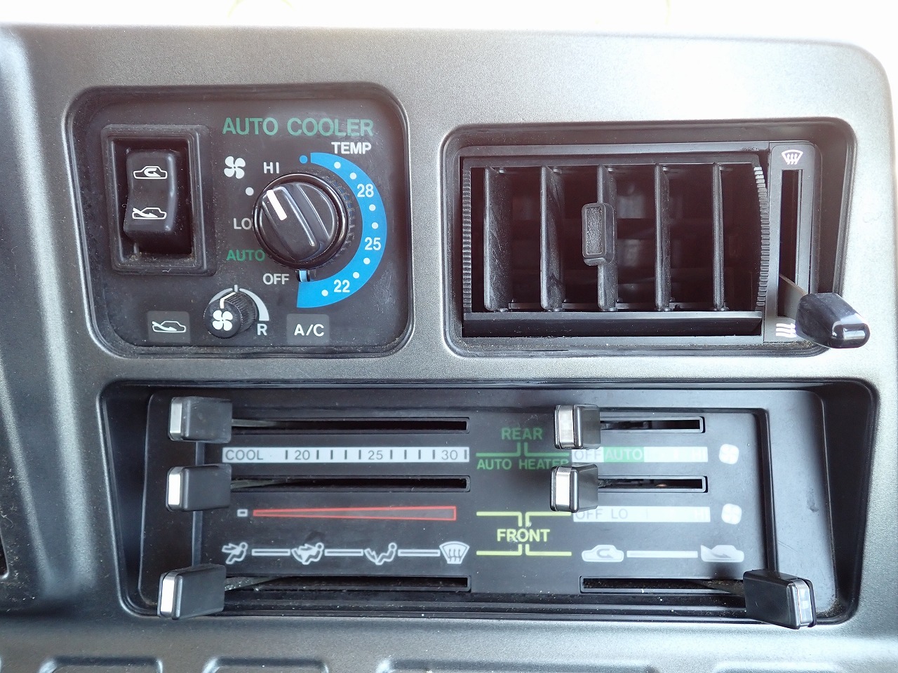 TOYOTA Coaster