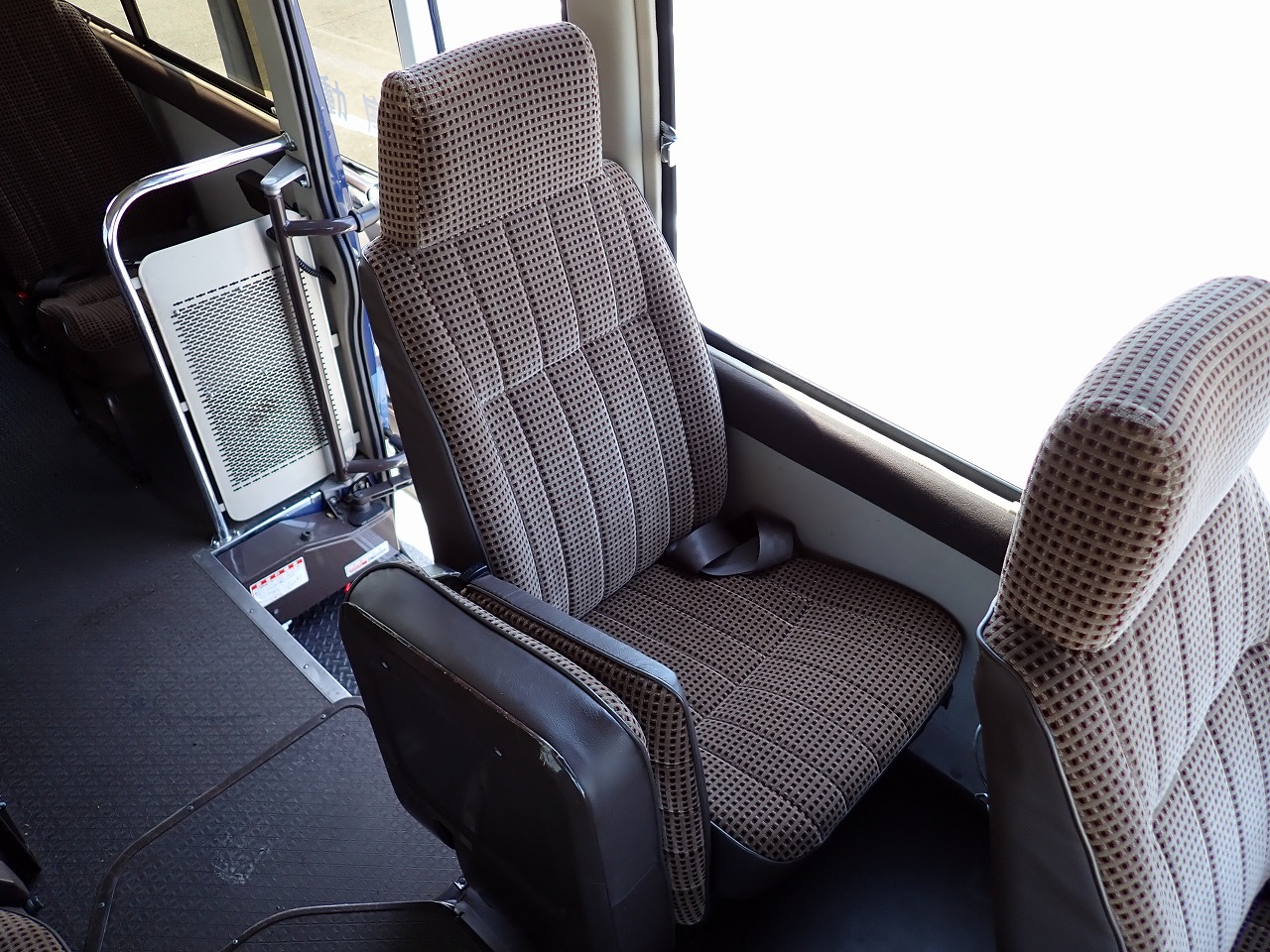 TOYOTA Coaster
