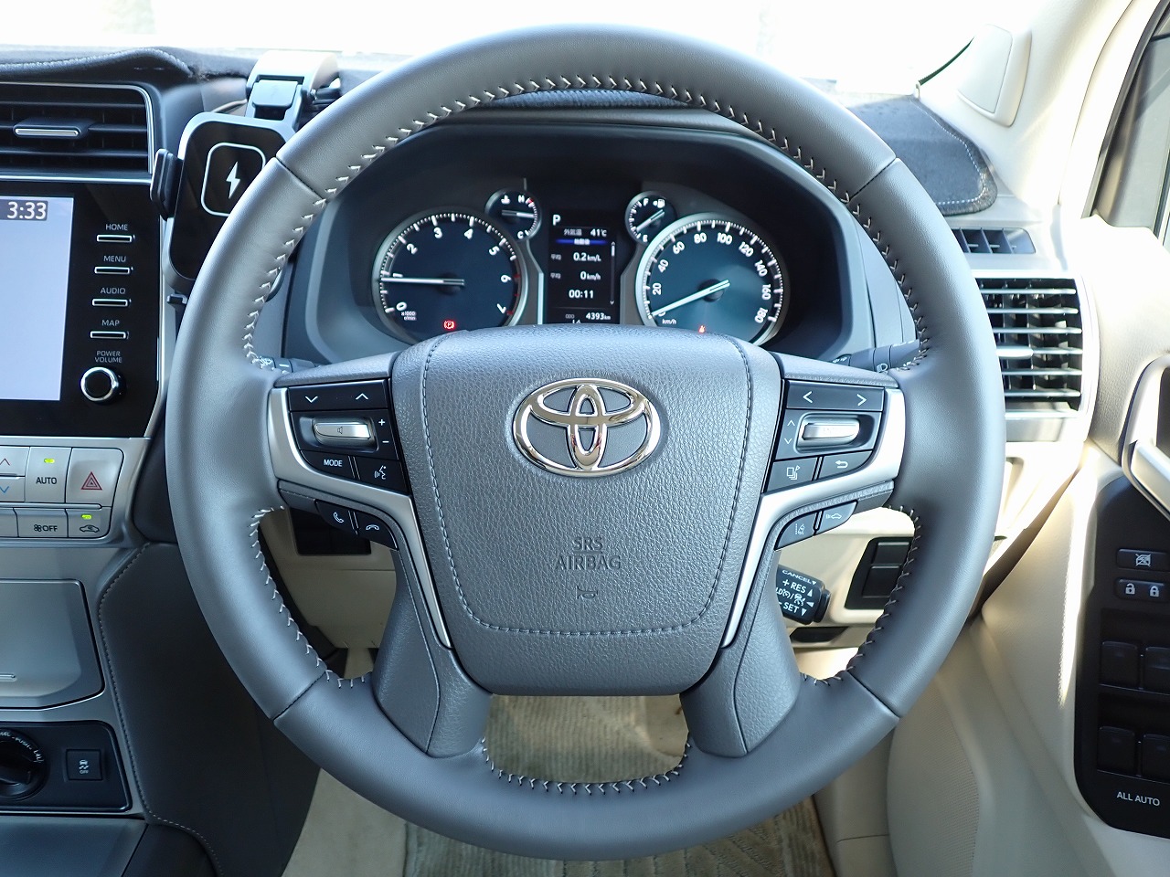 TOYOTA Land Cruiser Prado