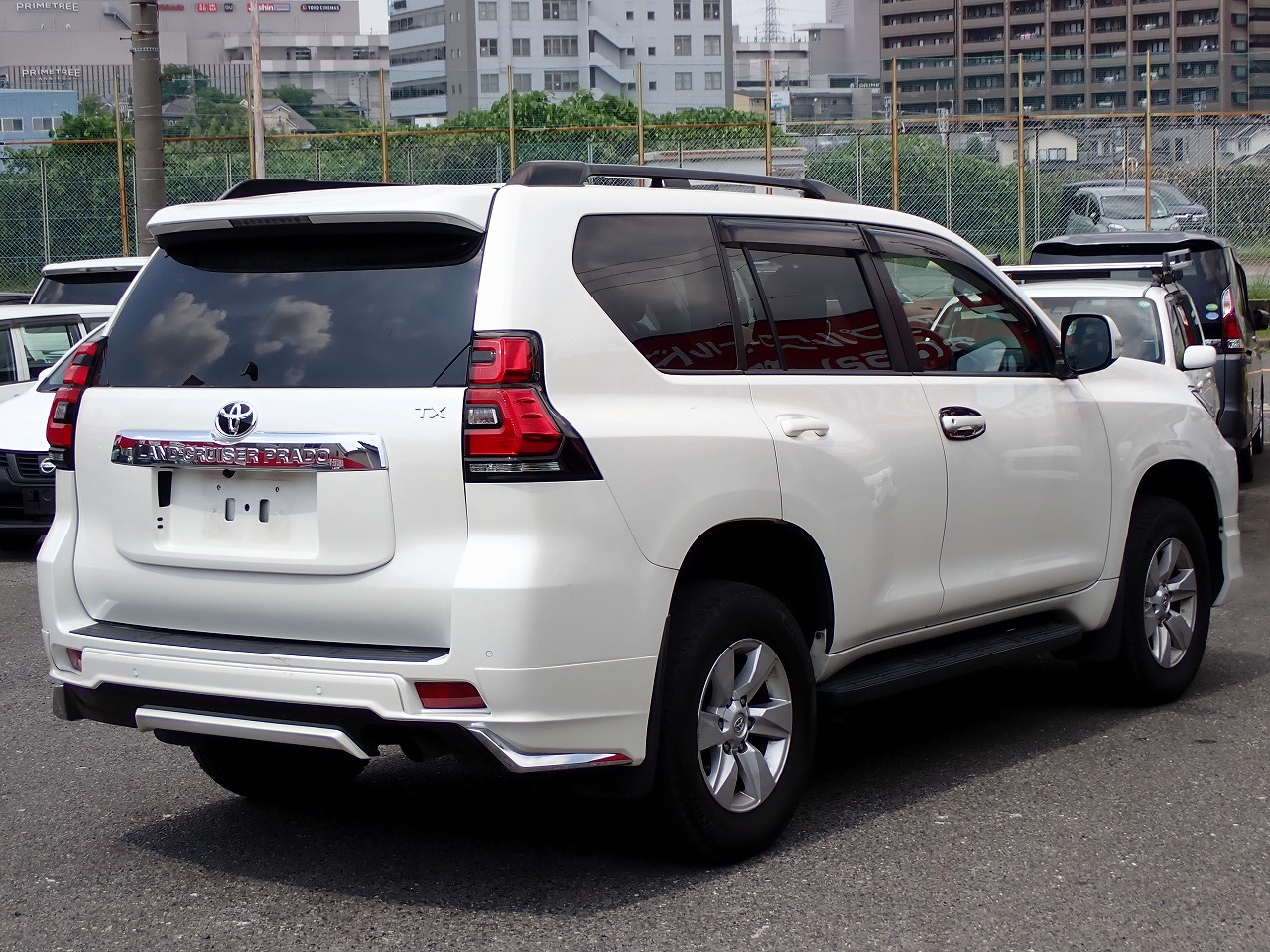 TOYOTA Land Cruiser Prado