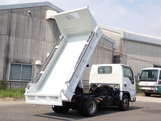 ISUZU Elf Truck