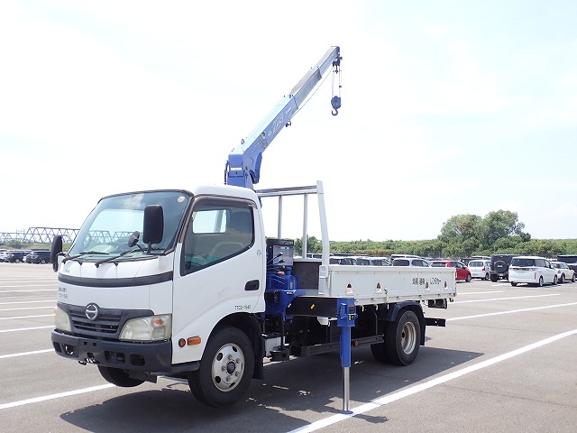 HINO Dutro