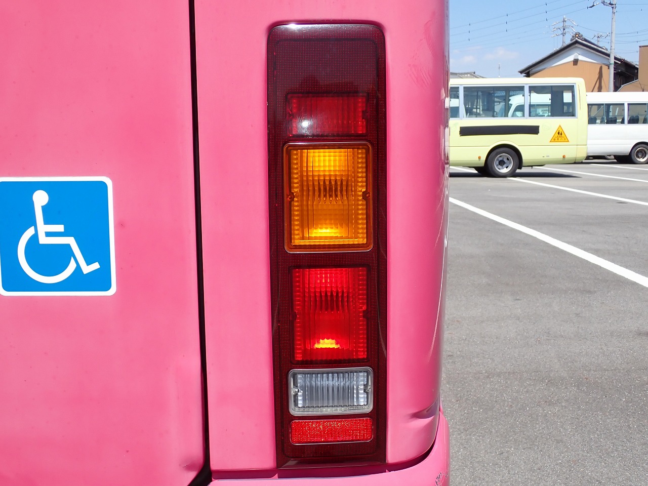 NISSAN Caravan Bus