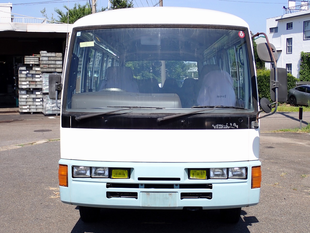 NISSAN Caravan Bus
