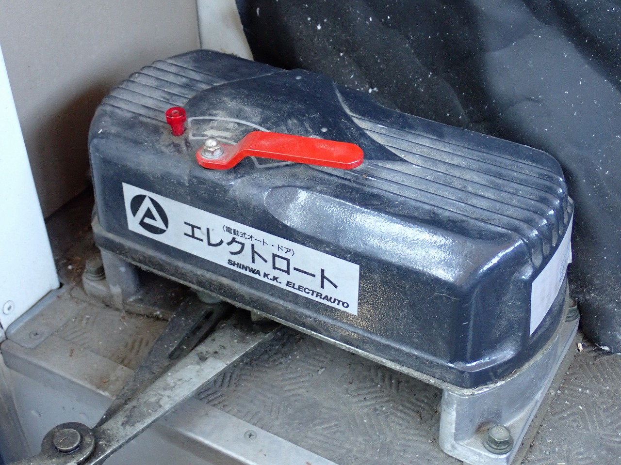 NISSAN Caravan Bus