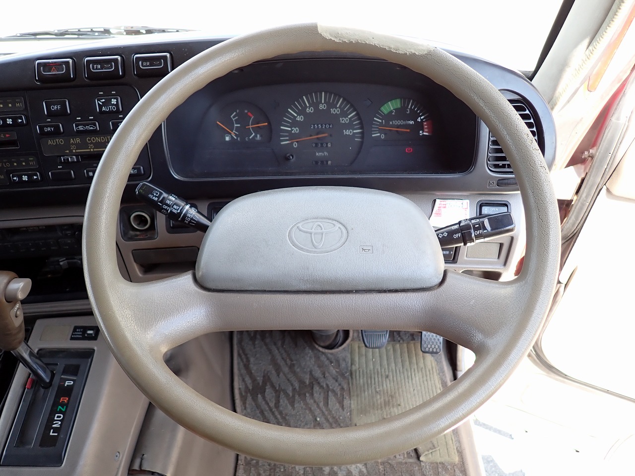 TOYOTA Coaster