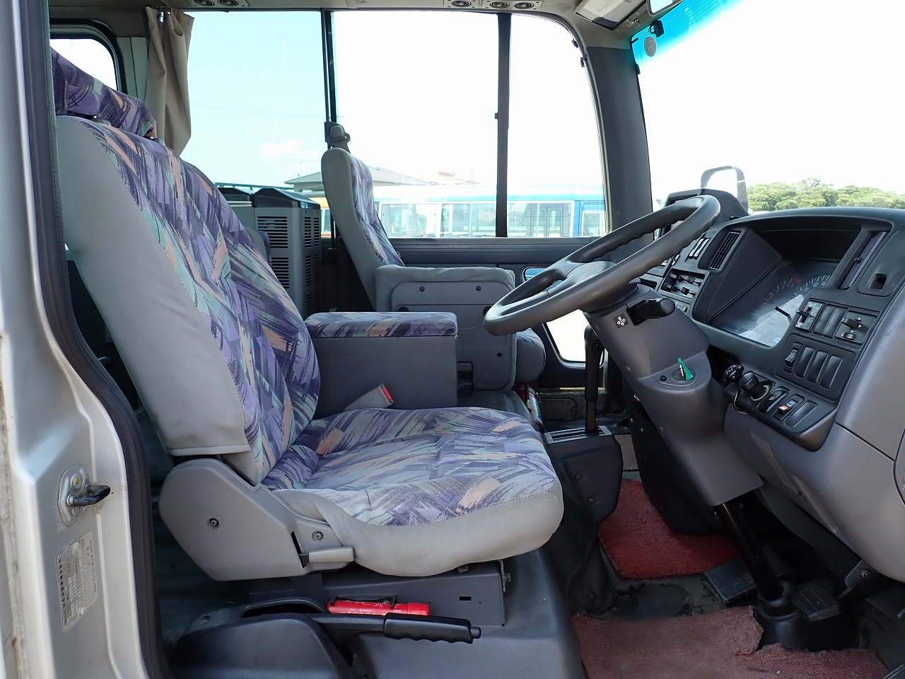 NISSAN Civilian Bus