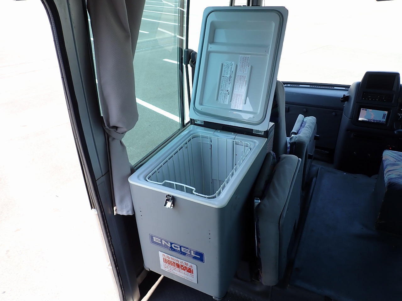 NISSAN Civilian Bus