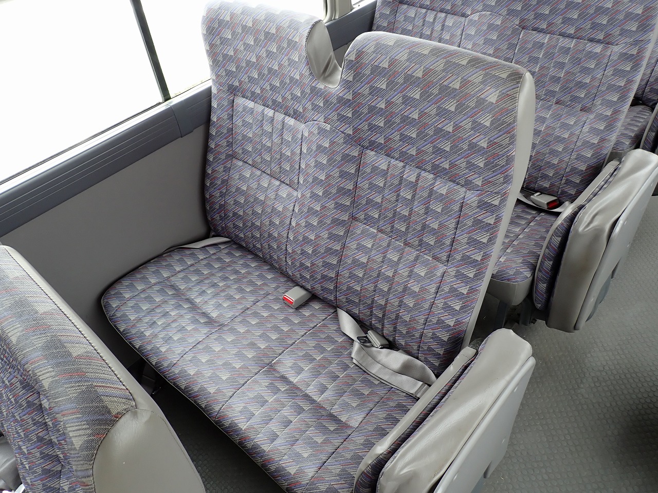 NISSAN Civilian Bus