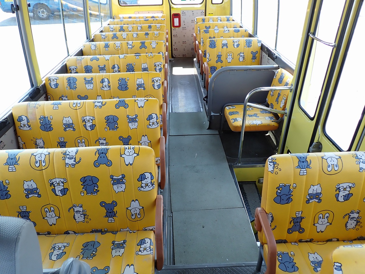 TOYOTA Coaster