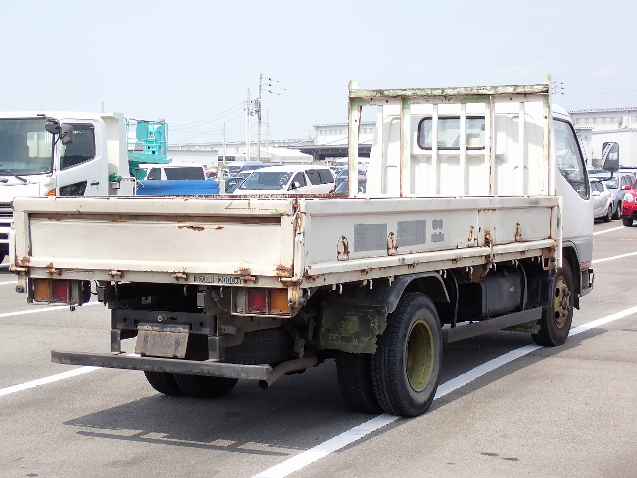 MITSUBISHI Canter