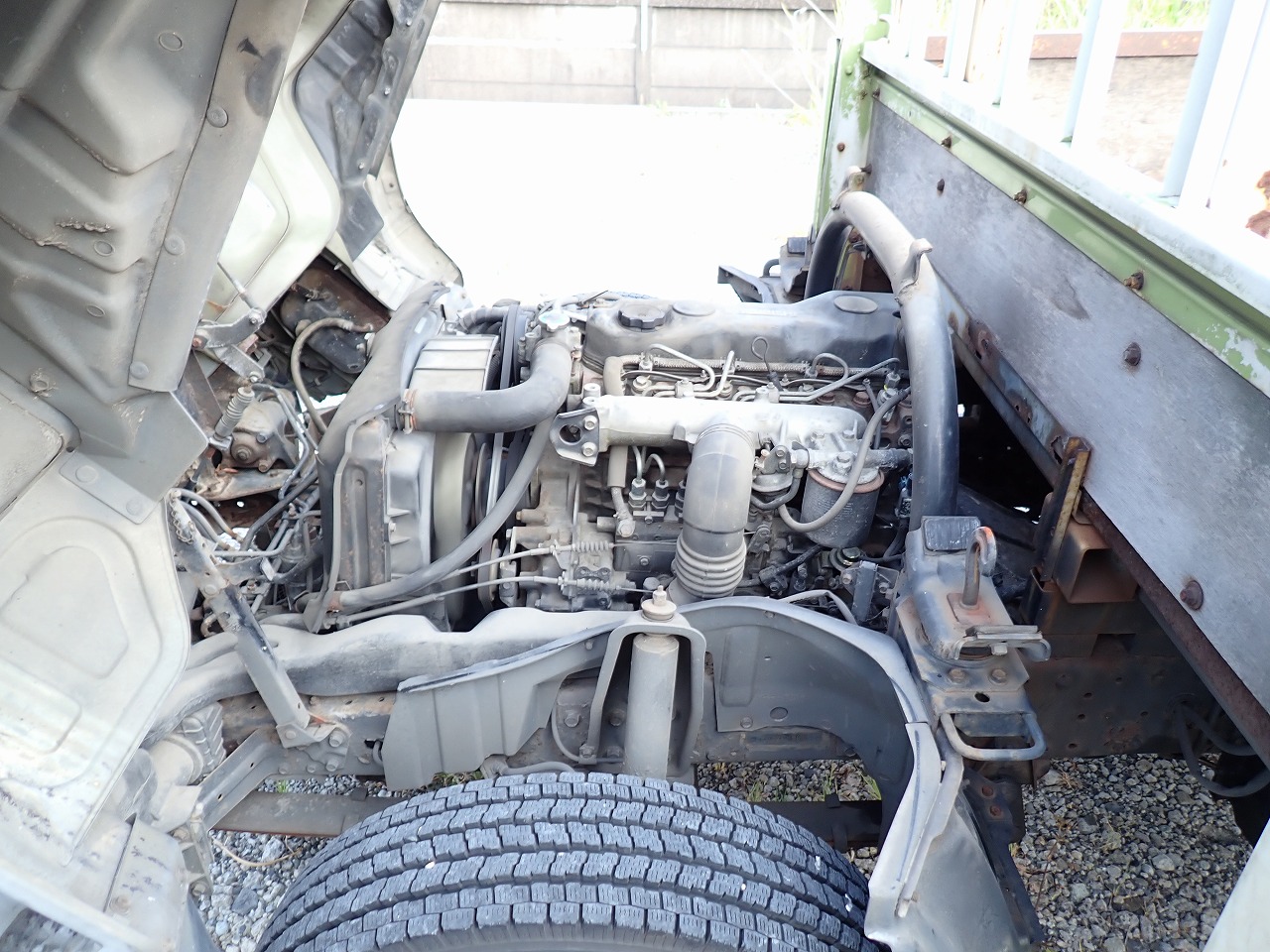 MITSUBISHI Canter