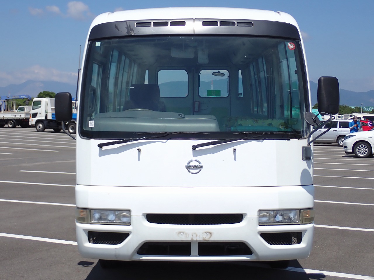 NISSAN Civilian Bus