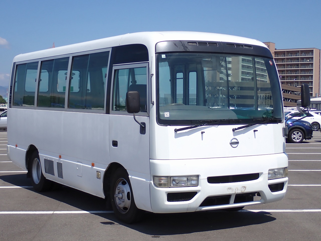 NISSAN Civilian Bus