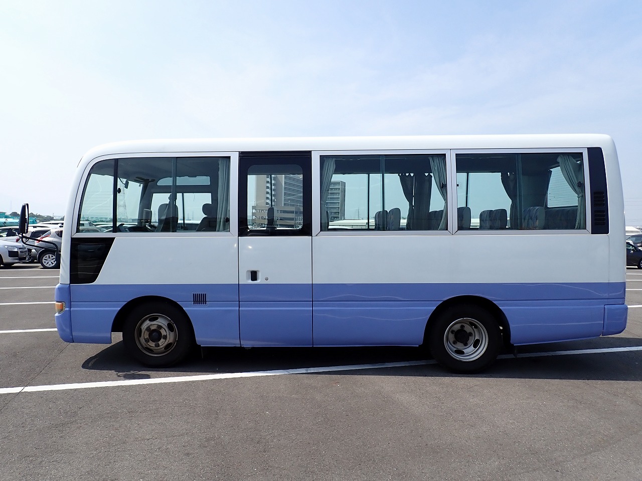 NISSAN Civilian Bus