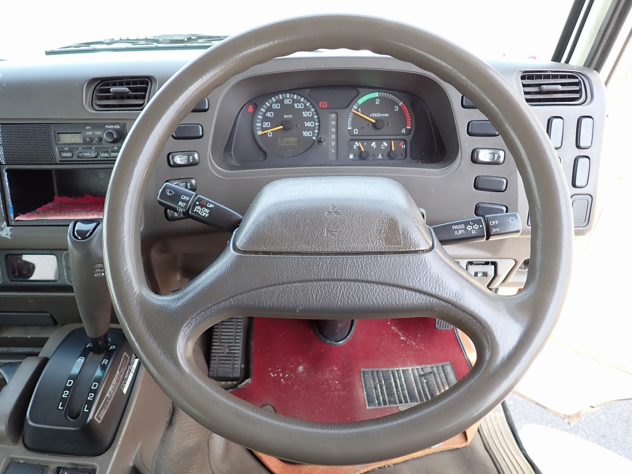 MITSUBISHI Rosa