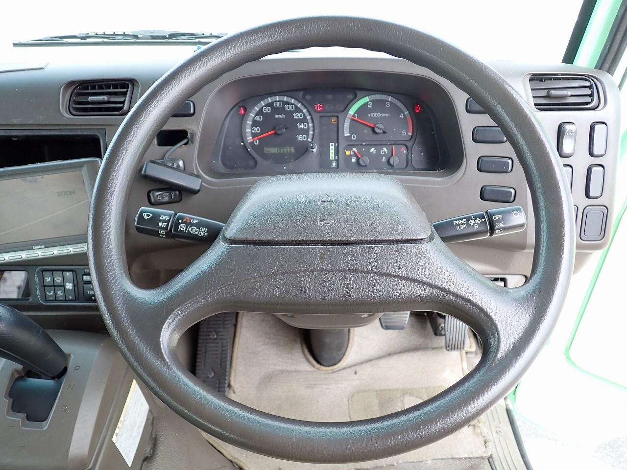 MITSUBISHI Rosa