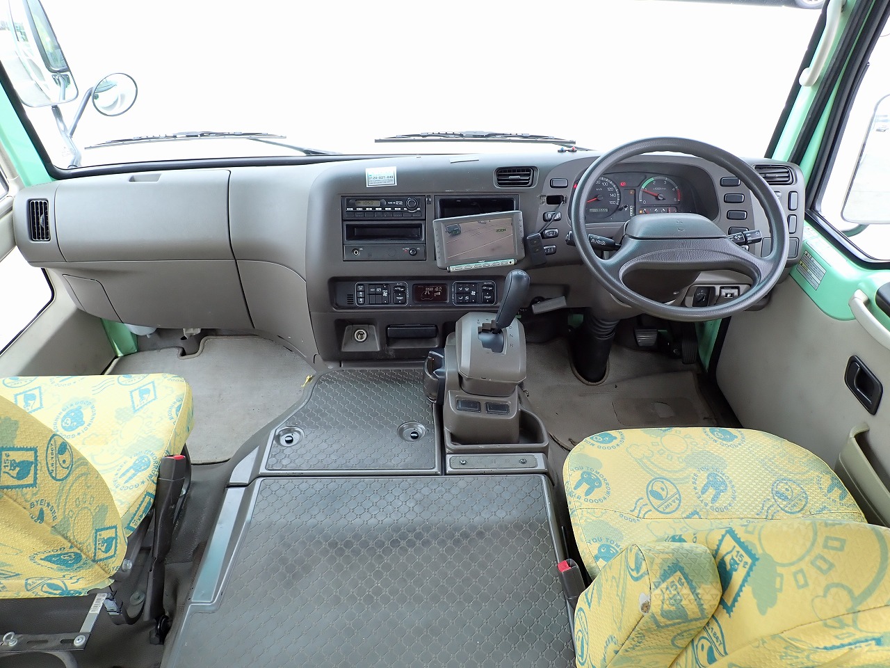 MITSUBISHI Rosa