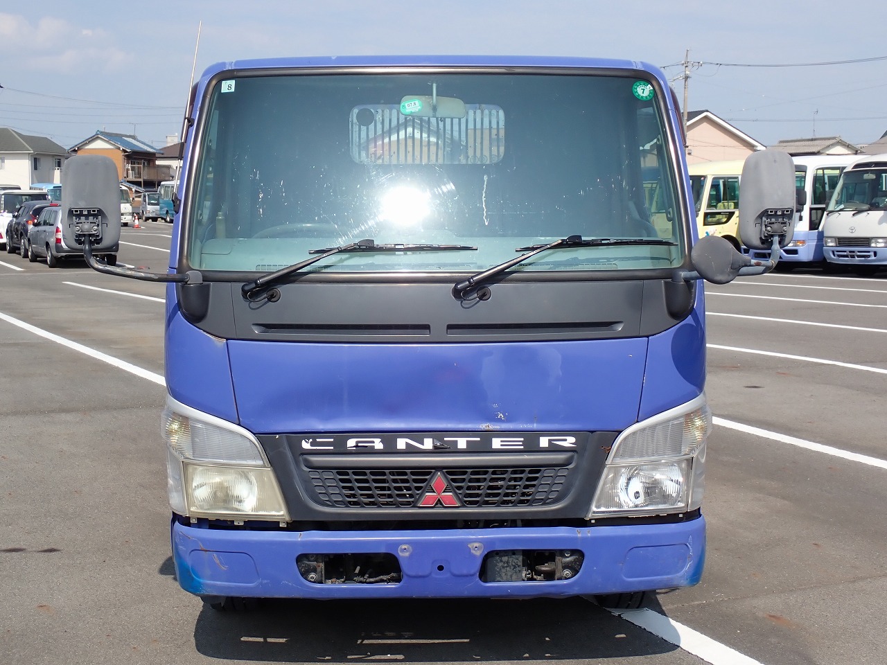 MITSUBISHI Canter