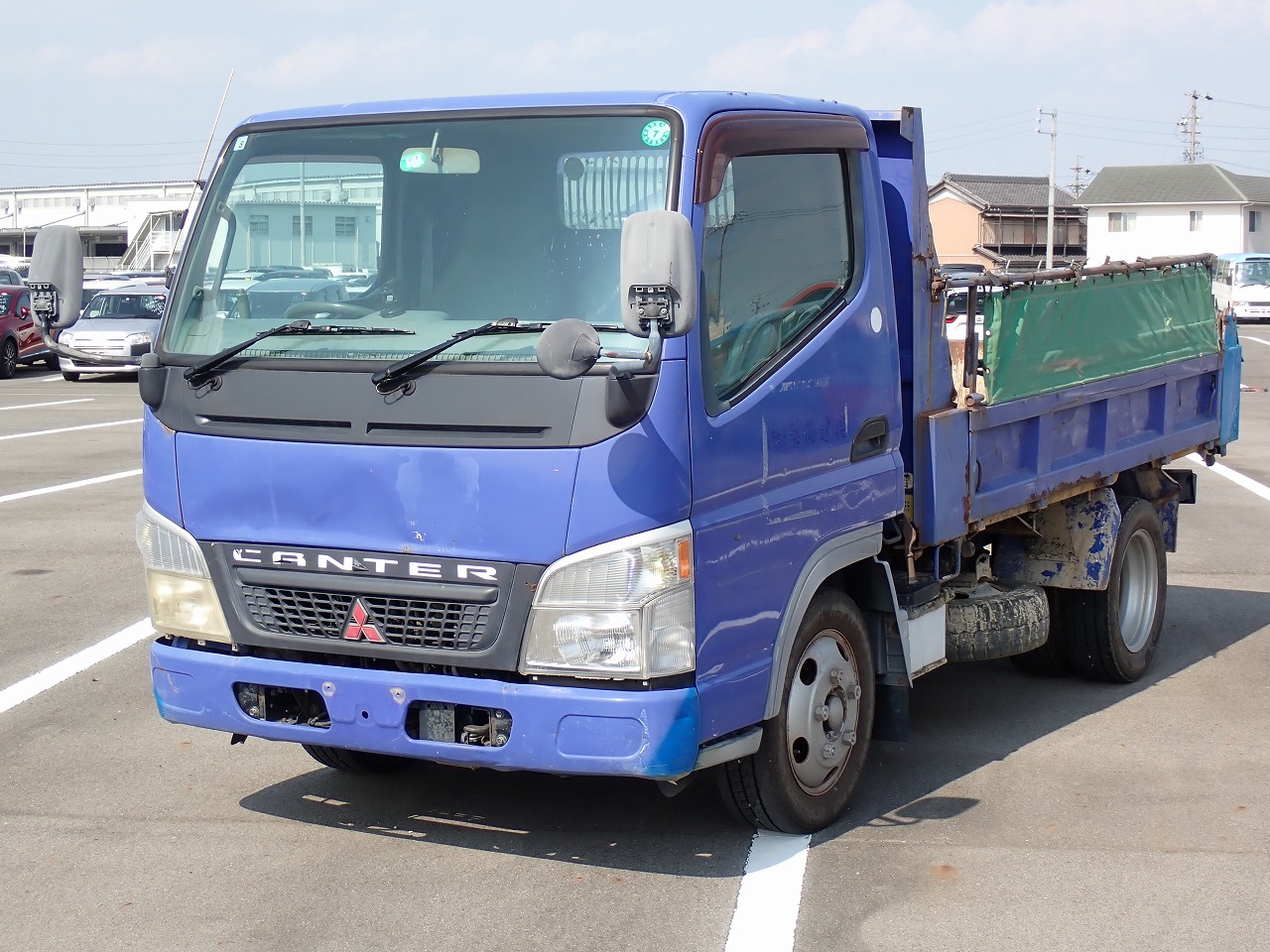 MITSUBISHI Canter