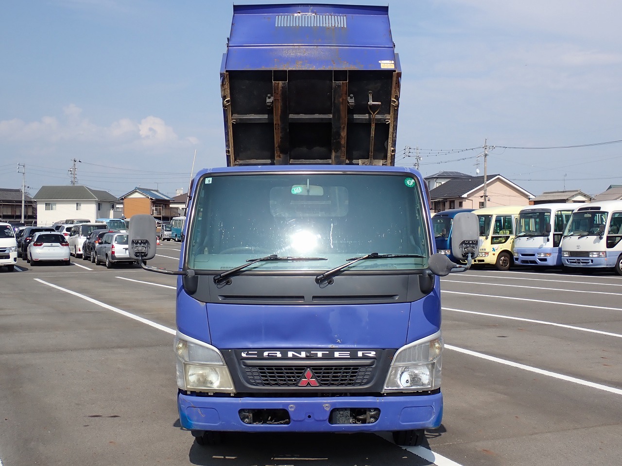 MITSUBISHI Canter