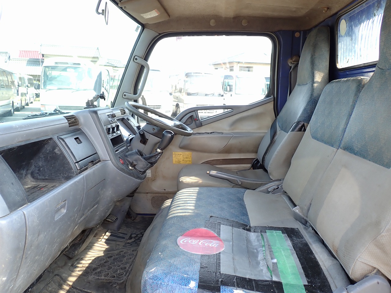 MITSUBISHI Canter
