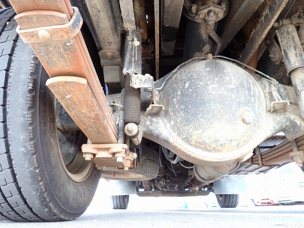 MITSUBISHI Canter