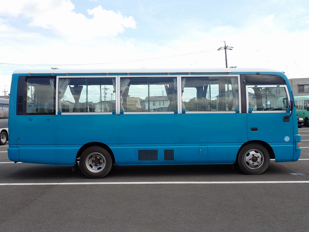 NISSAN Civilian Bus