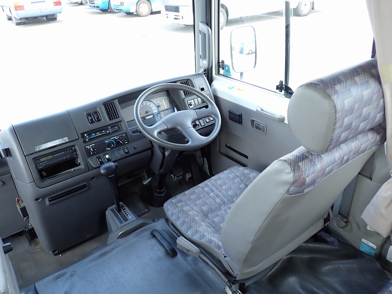 NISSAN Civilian Bus