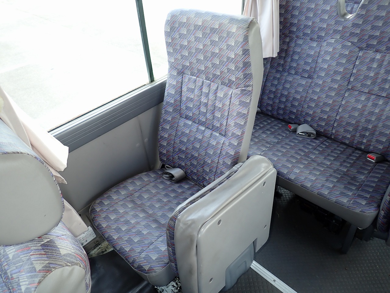 NISSAN Civilian Bus