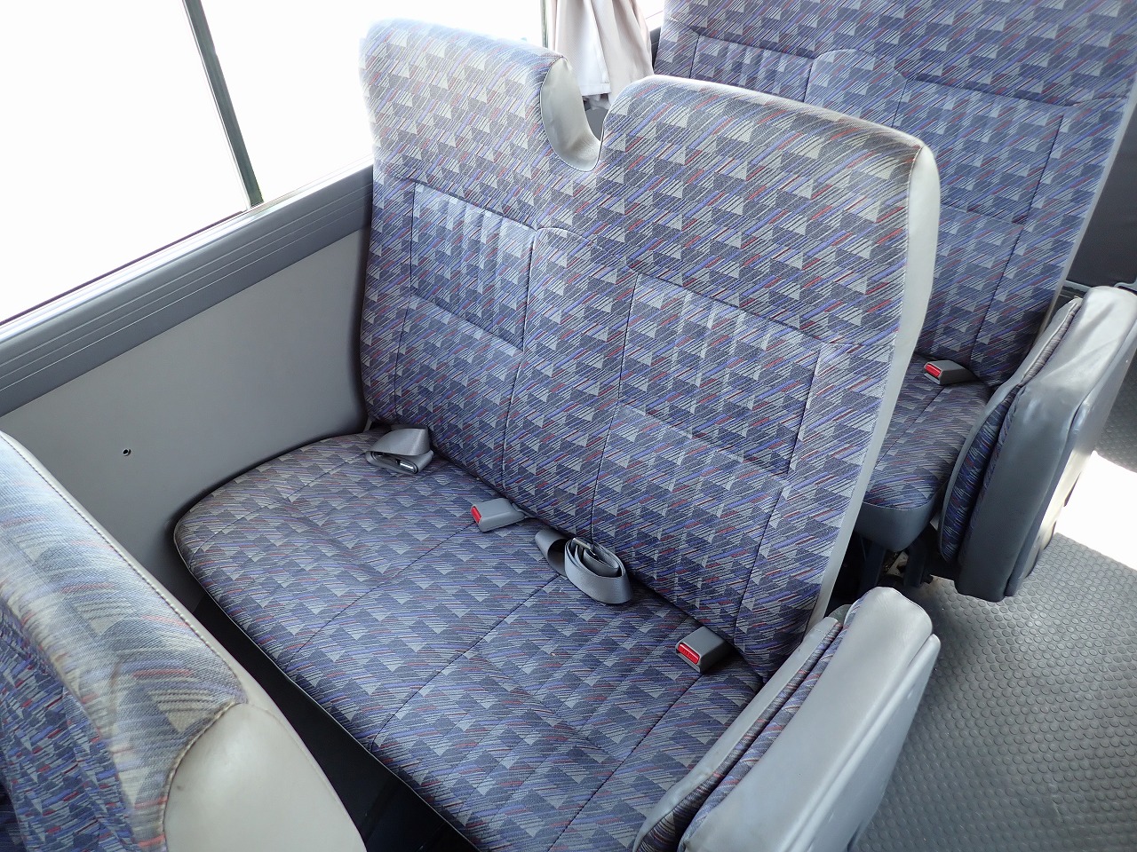 NISSAN Civilian Bus