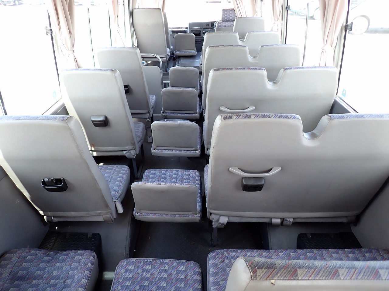 NISSAN Civilian Bus