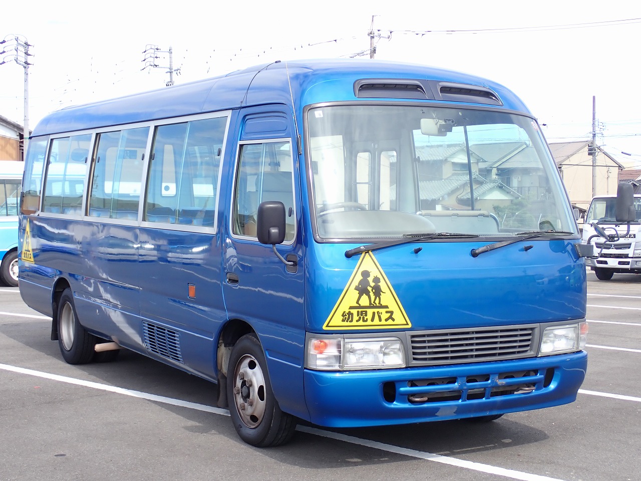 TOYOTA Coaster