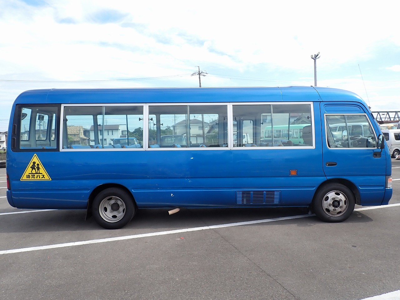 TOYOTA Coaster
