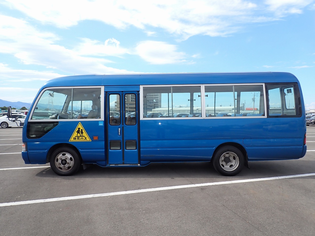 TOYOTA Coaster