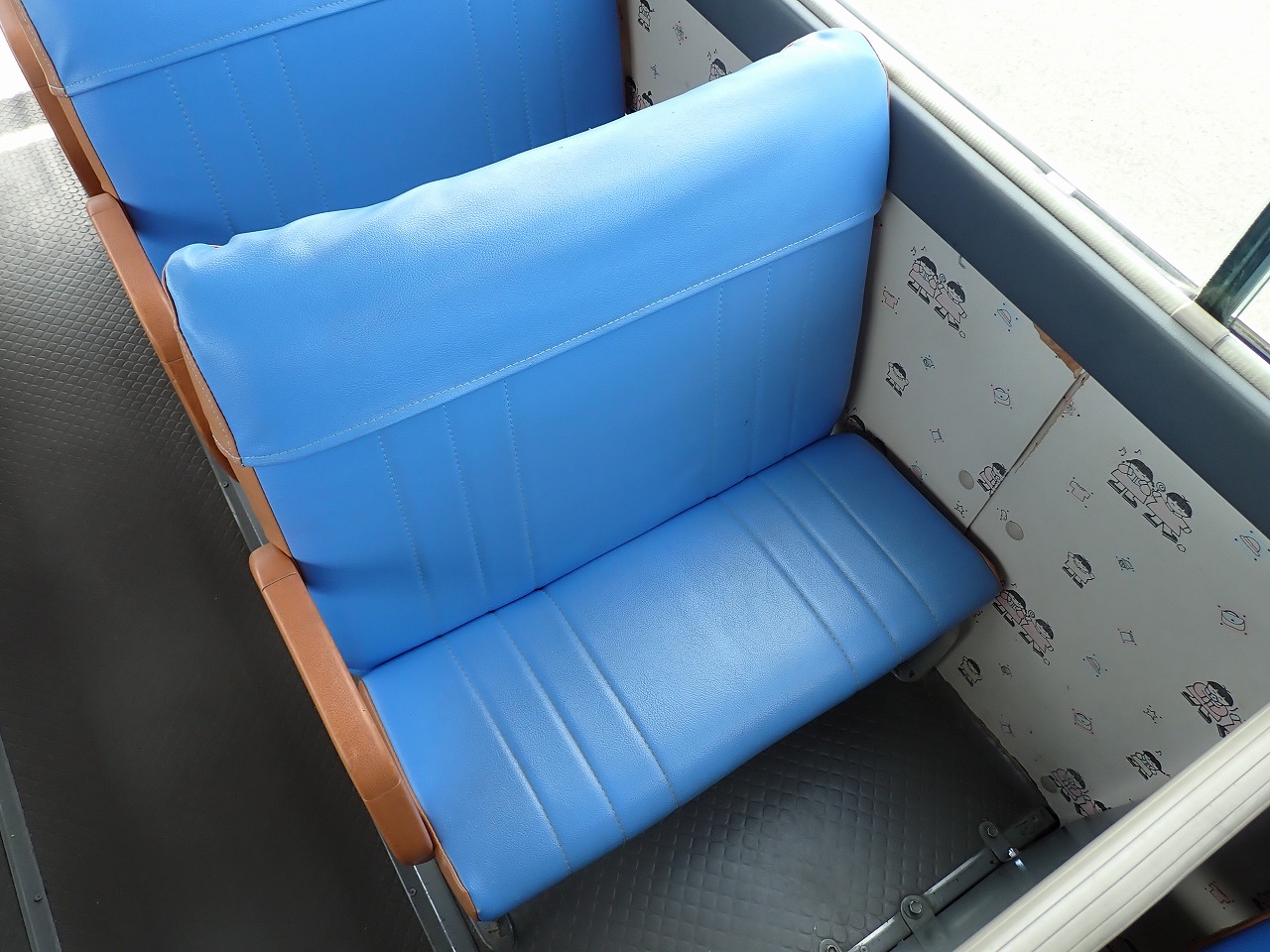 TOYOTA Coaster