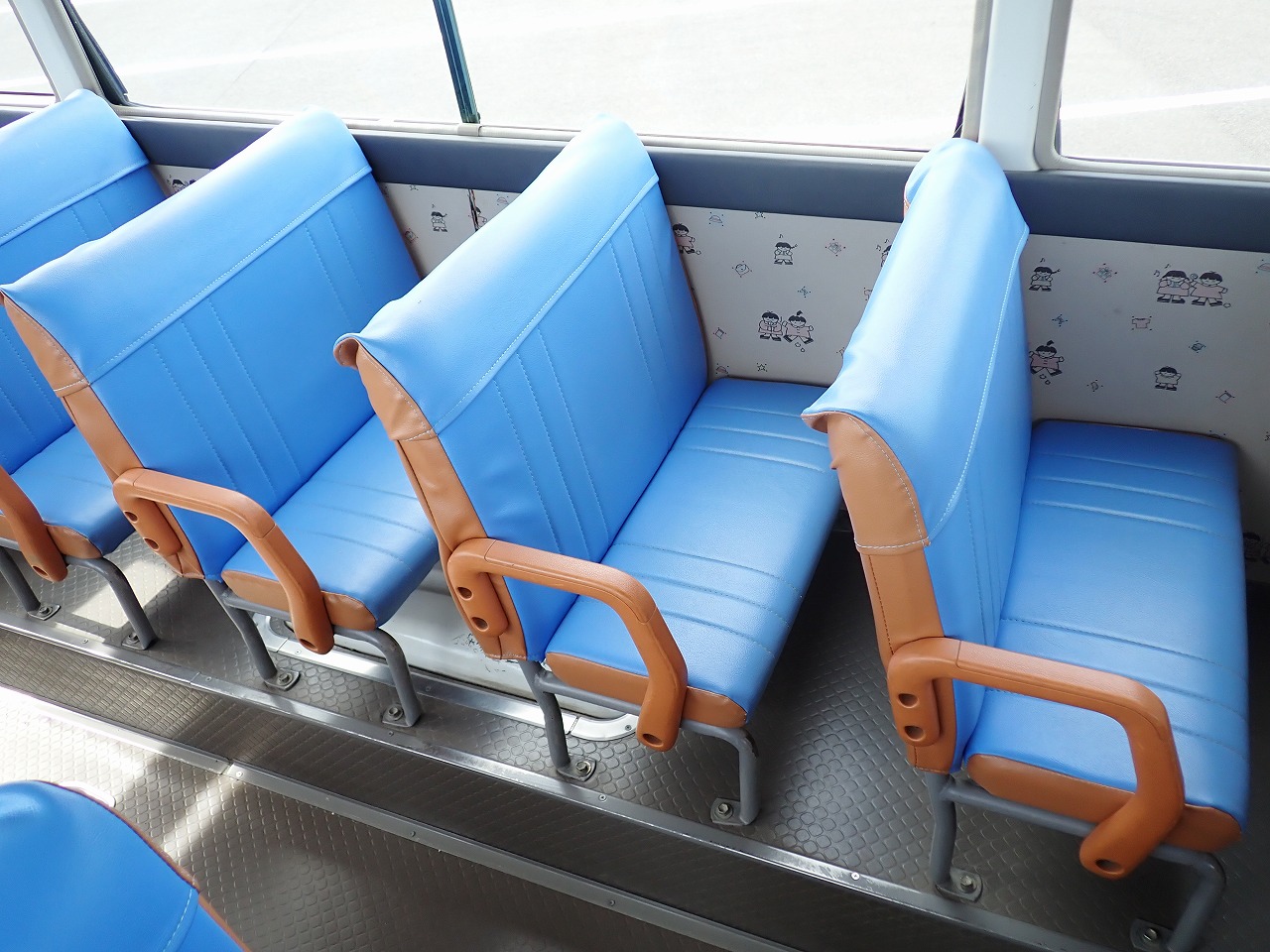 TOYOTA Coaster