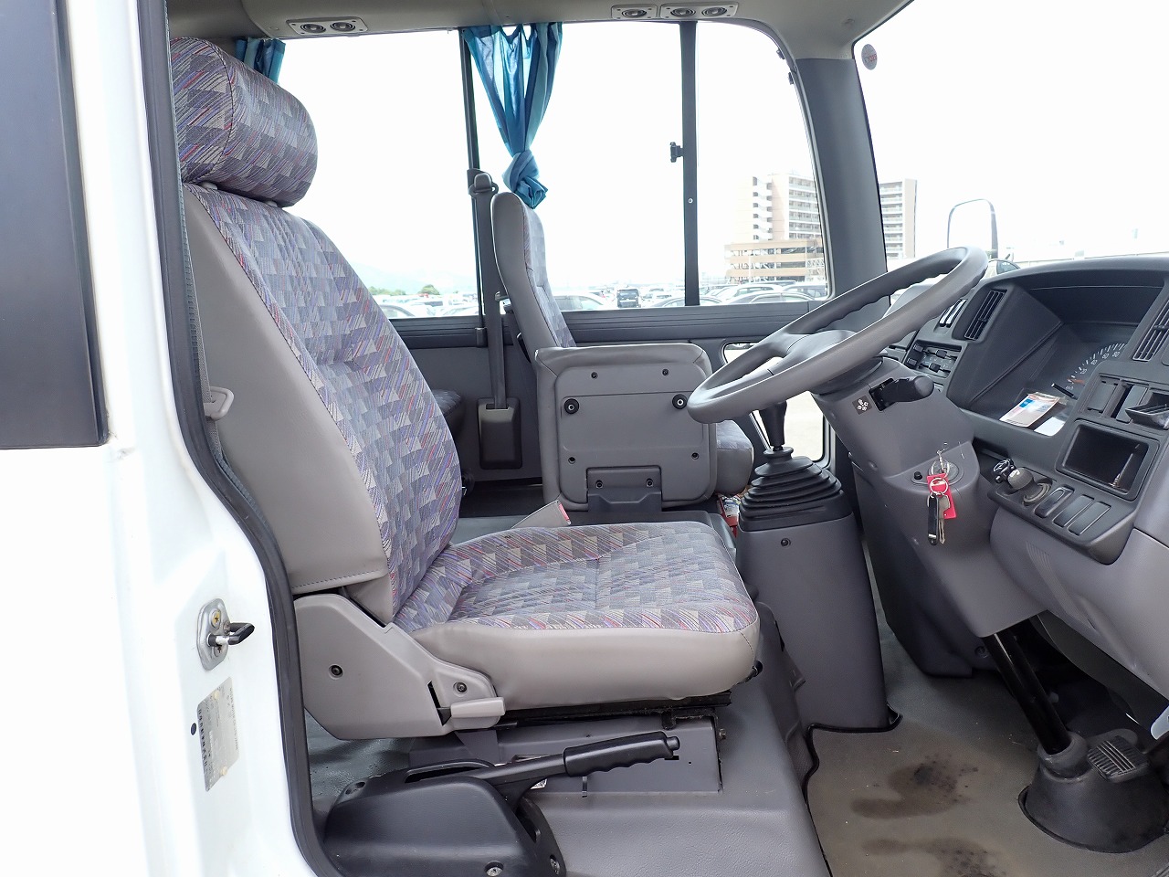 NISSAN Civilian Bus