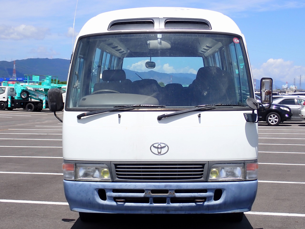TOYOTA Coaster