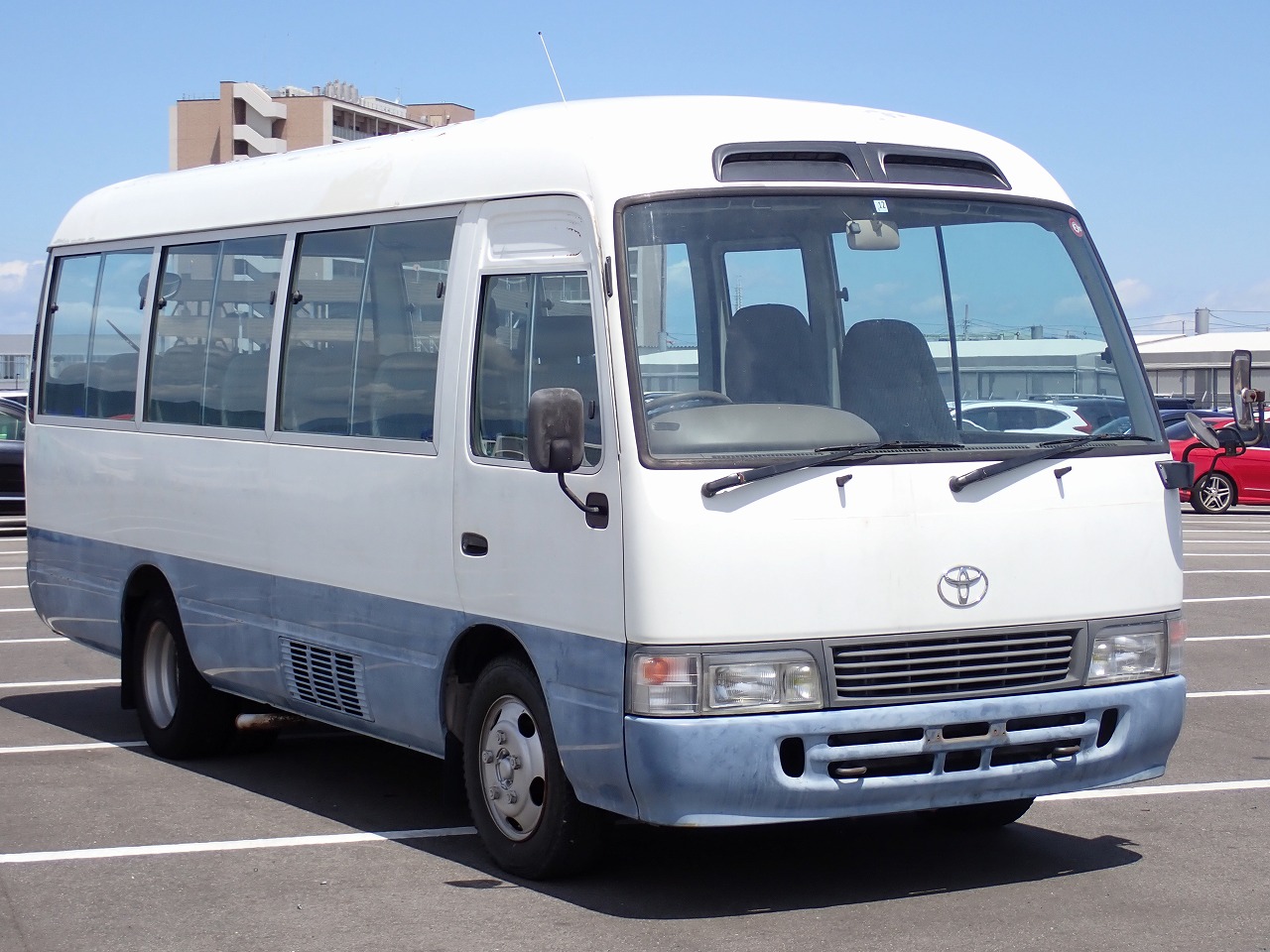 TOYOTA Coaster