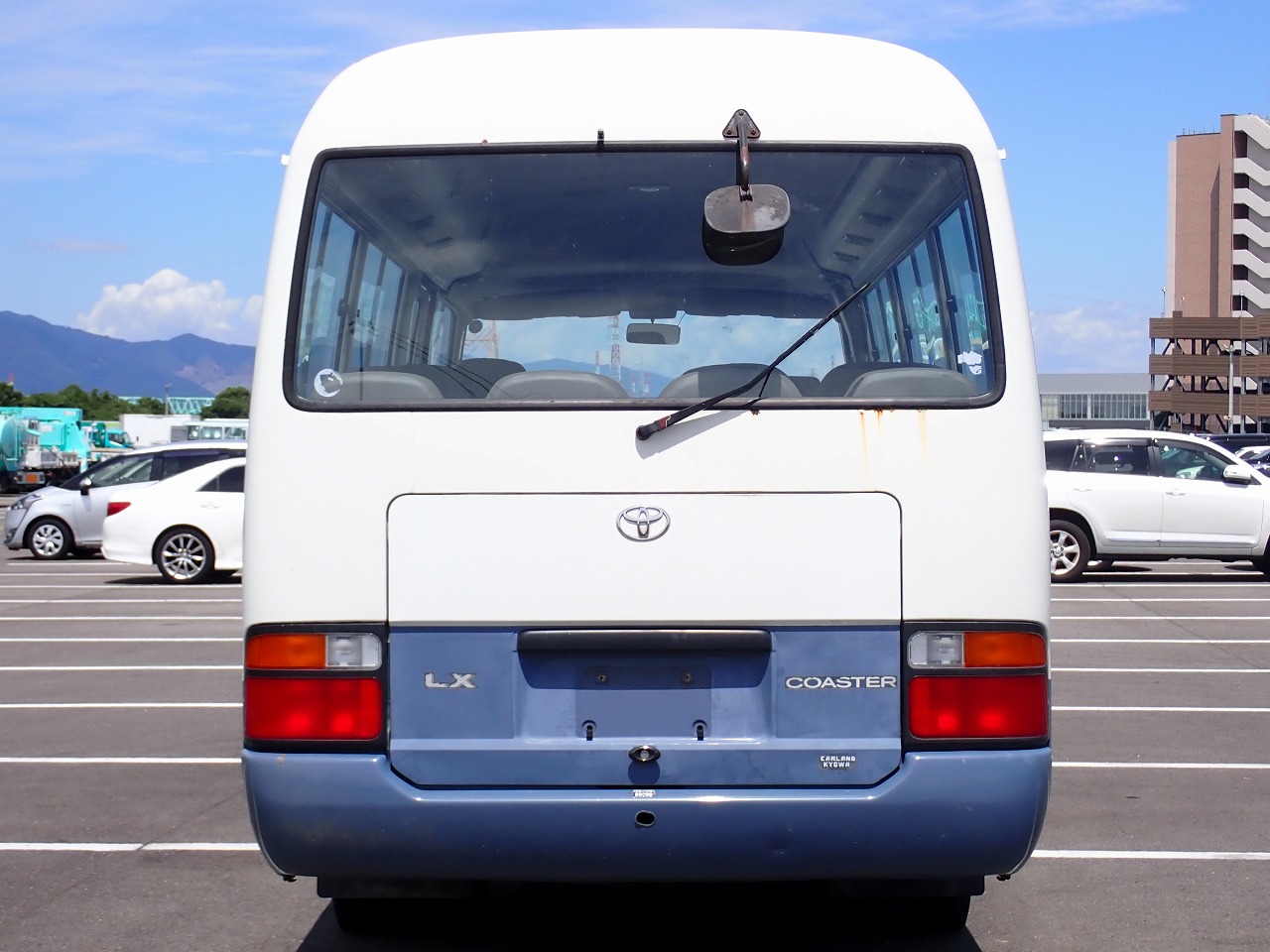 TOYOTA Coaster